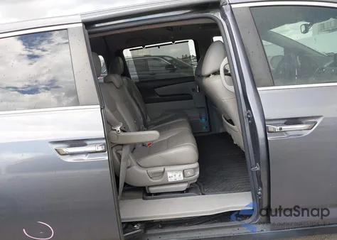 2015 Honda Odyssey Ex-L z USA, uszkodzony, nr VIN 5FNRL5H61FB004346